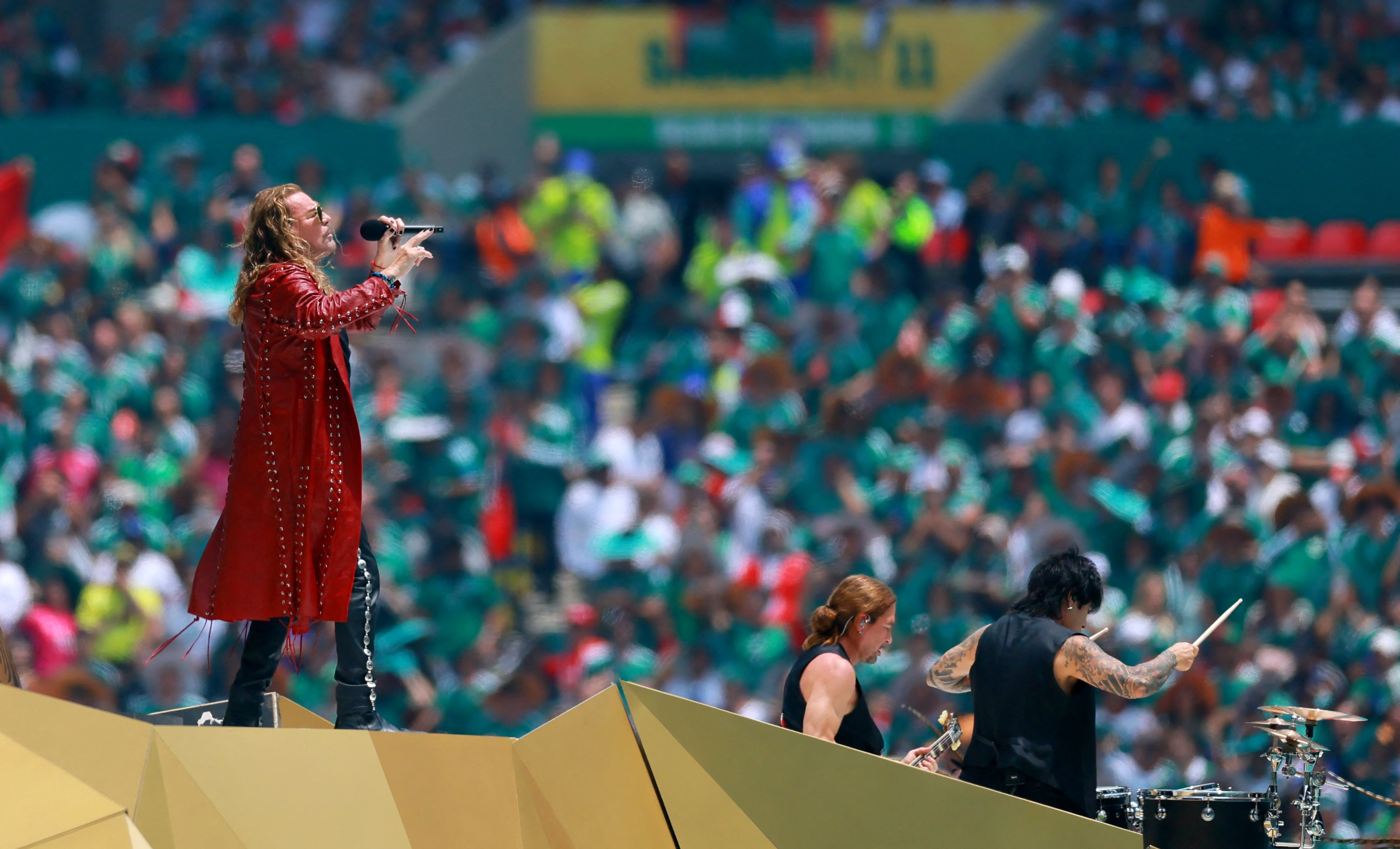 Maná el 11 de junio de 2026 durante la ceremonia de apertura del Mundial 2026 en el Estadio Azteca (REUTERS/Eloisa Sanchez)