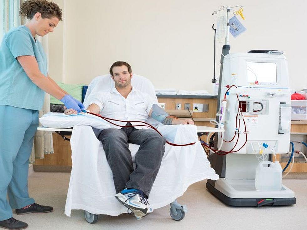 Altos obstáculos impiden la búsqueda de trasplantes que salven vidas a los pacientes en diálisis