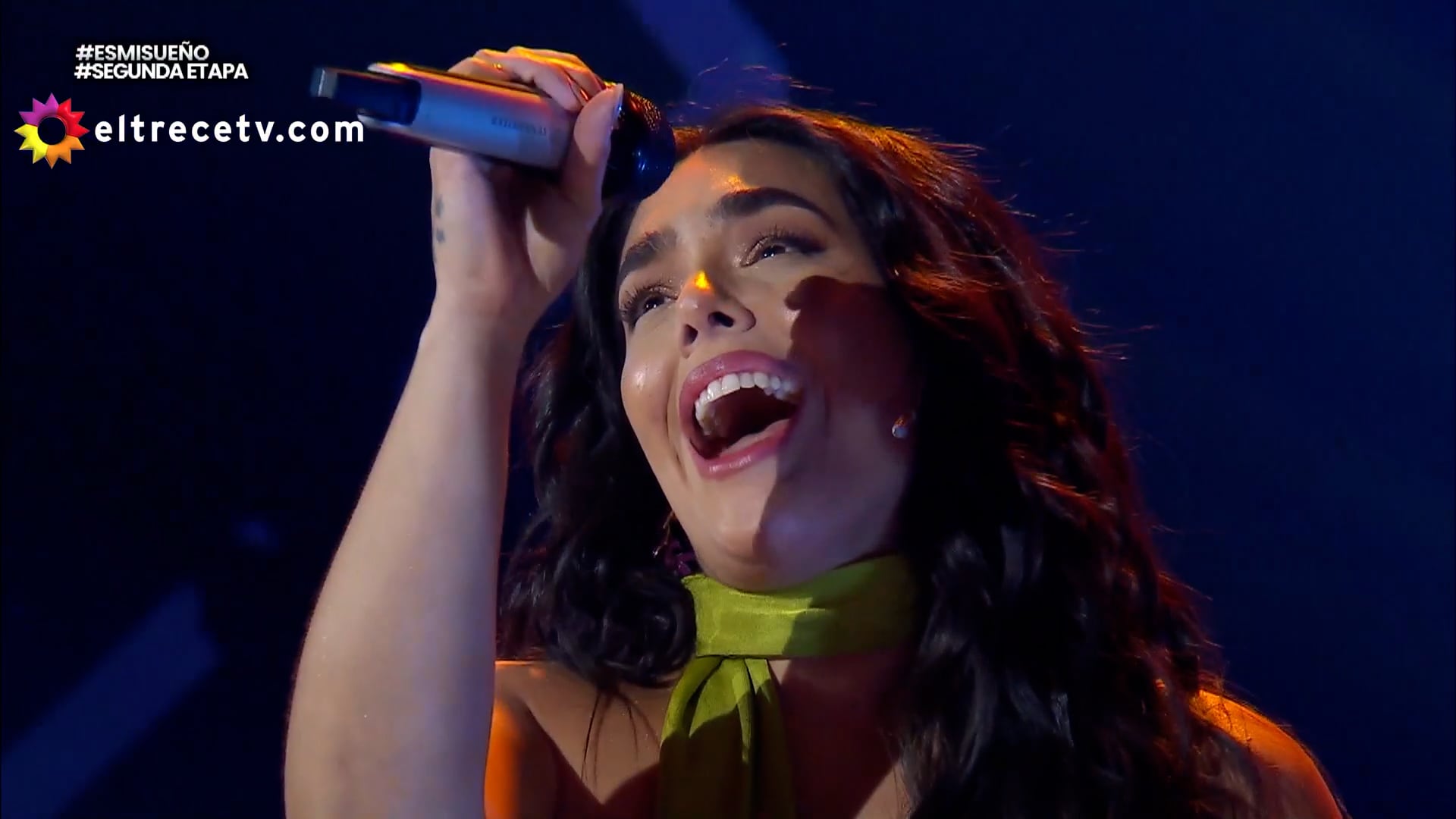 Ángela Leiva reveló que había grabado una versión cover de Oncemil y afirmó que esperó mucho este momento junto a Abel Pintos