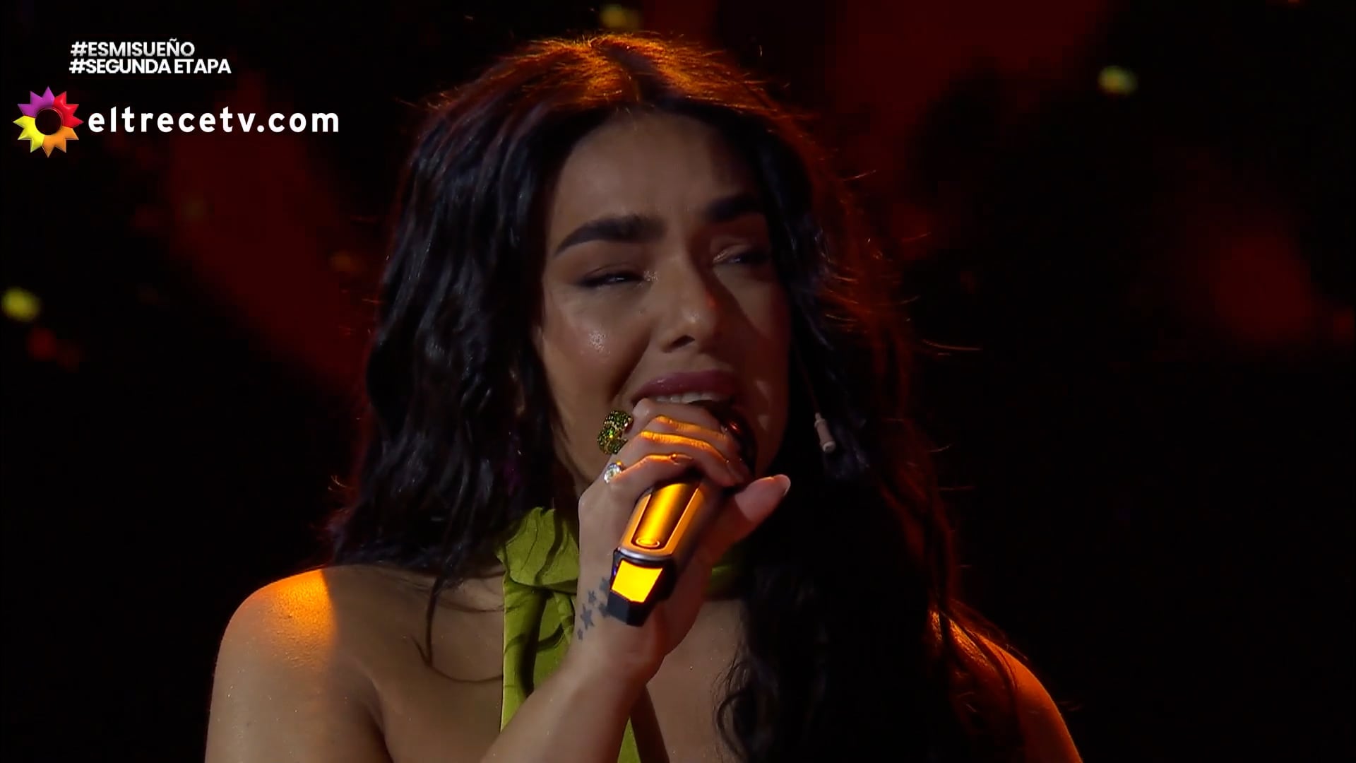 Ángela Leiva cantó junto a Abel Pintos en Es mi sueño y conmovió a todos: “Esperé mucho este momento”