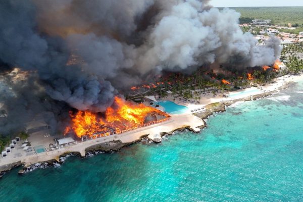 Autoridades investigan las causas del incendio en el hotel Viva Dominicus Beach de República Dominicana