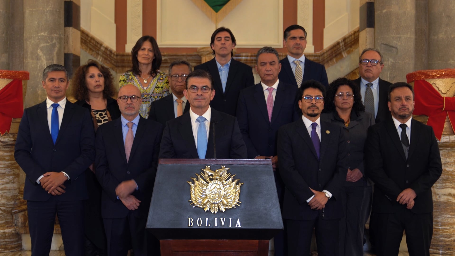 Rodrigo Paz y su gabinete en una imagen de diciembre pasado