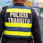 Capturan a agentes de tránsito que pedían dinero para devolver placas en El Salvador