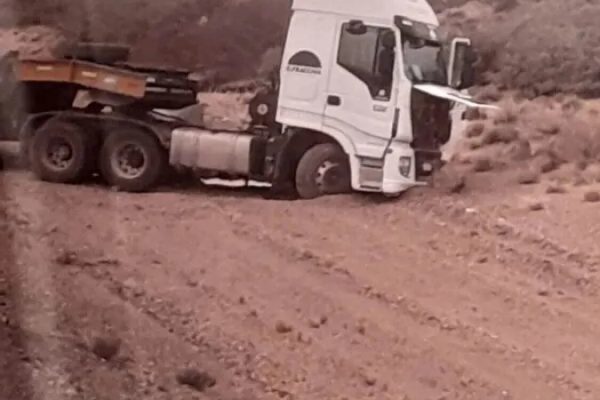 Choque frontal en Neuquén: quién era el joven que murió al impactar su auto contra un camión