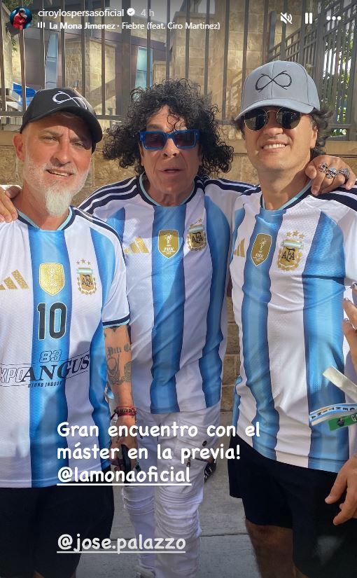 Ciro Martínez y Luli Bass alentaron a la Selección Argentina en el duelo ante Jordania: el encuentro con la Mona Jiménez