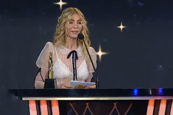 Cris Morena fue agasajada como Personalidad destacada de la cultura: “A veces el corazón se llena de agujeritos”