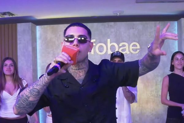 Ecko cerró Infobae Mundial con un show a pura música con sus éxitos