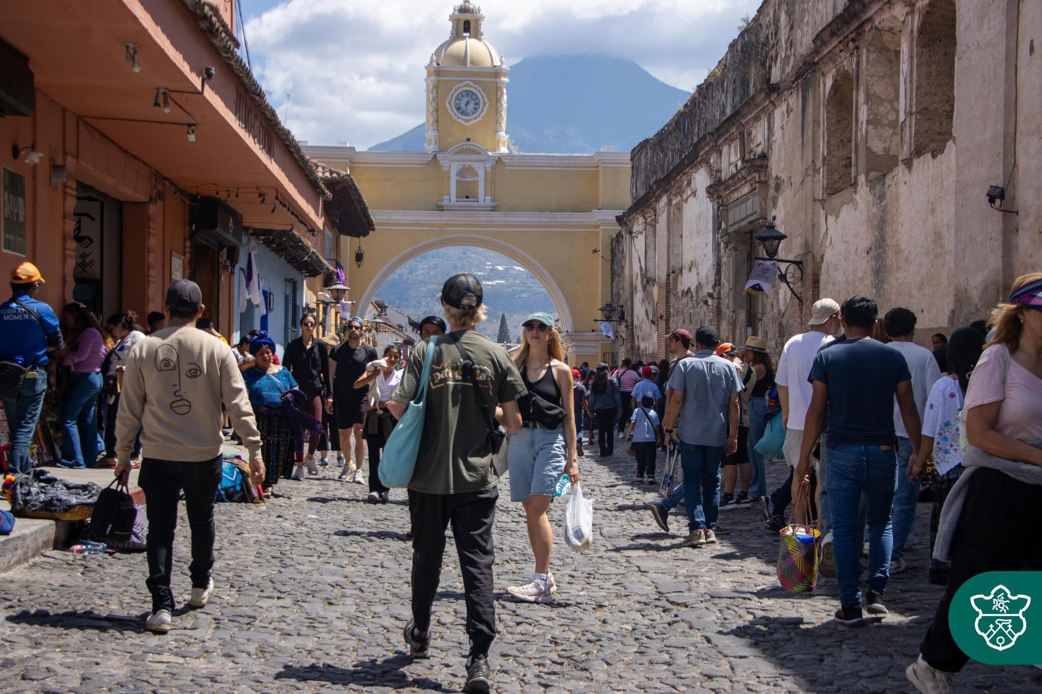 El concejo municipal de Antigua Guatemala rechaza un desfile del orgullo LGBTIQ+