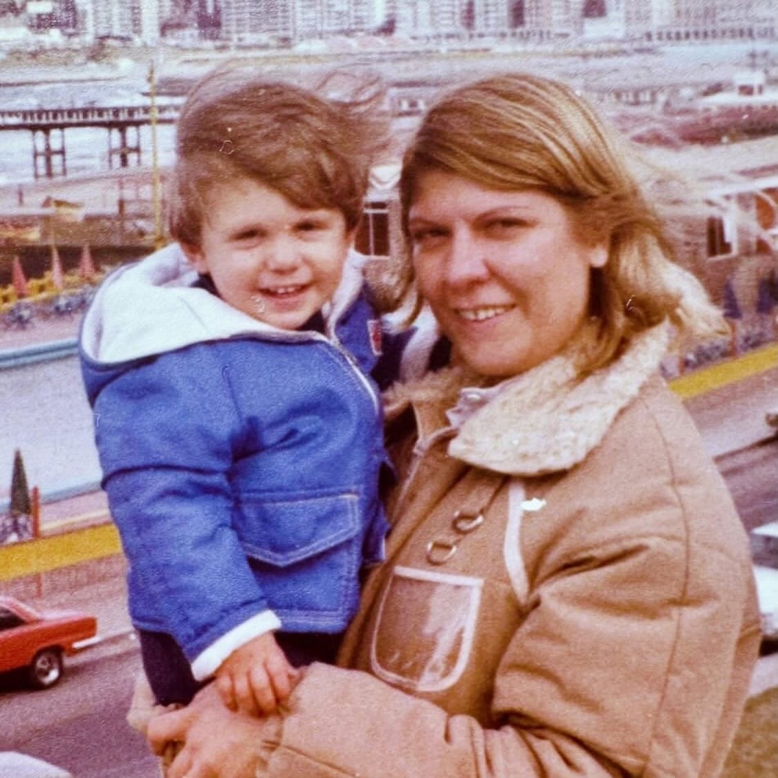 Matías Bagnato compartió un mensaje en redes por el cumpleaños 73 de su mamá, víctima de la Masacre de Flores, y celebró 14 años con Nico
