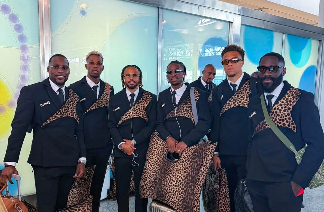 La vestimenta de República Democrática del Congo con el leopardo como símbolo nacional (@fecofadrc/Instagram)