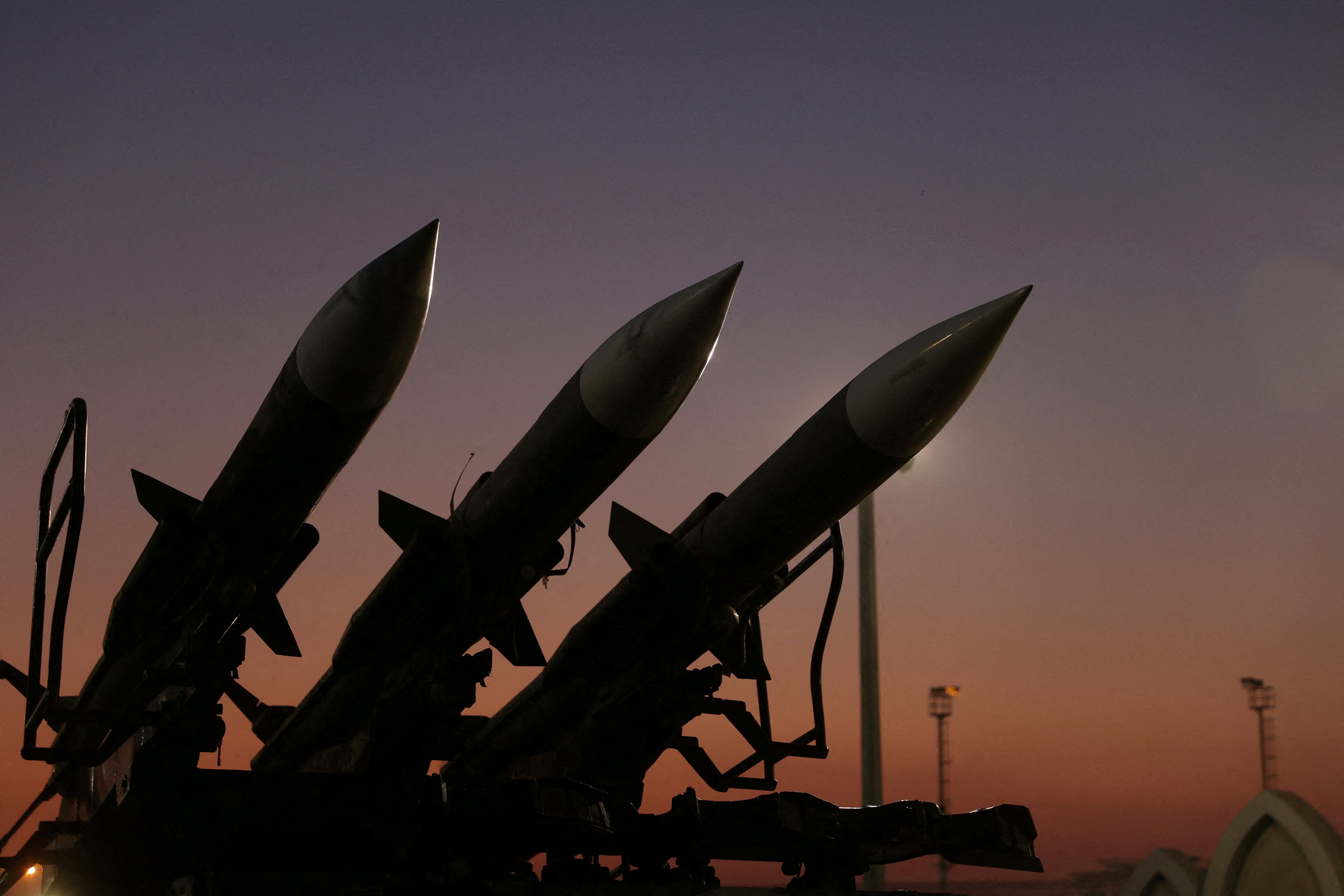 La Guardia Revolucionaria iraní informó que atacó una “base aérea desde la que se originó el ataque” utilizada por las fuerzas estadounidenses (REUTERS)