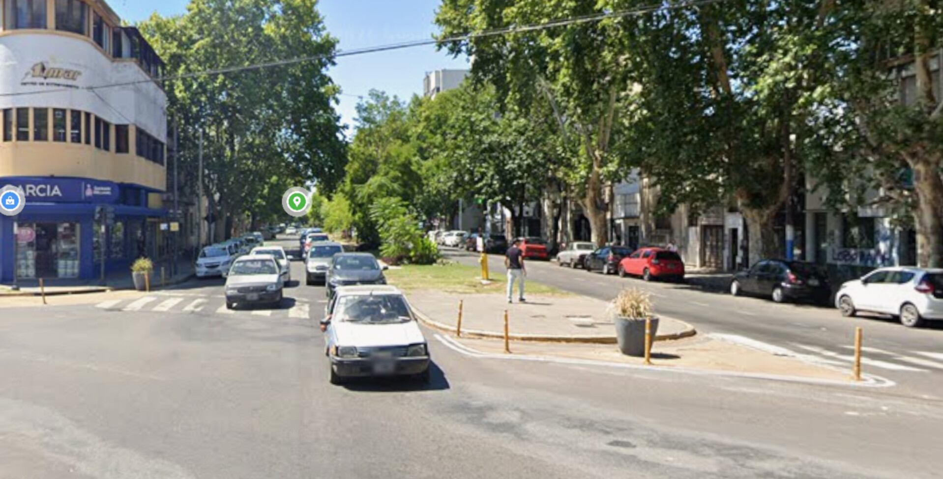 La zona donde el médico fue asaltado y golpeado mientras esperaba el colectivo (Google Maps)