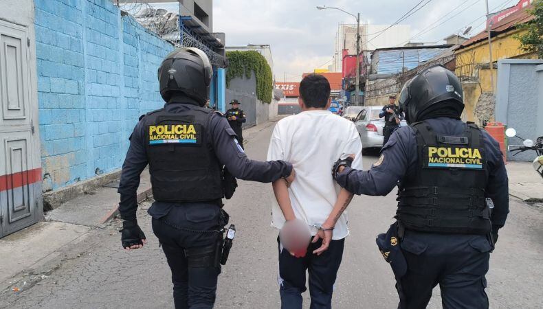 La Policía Nacional Civil de Guatemala detectó desde enero a 55 salvadoreños con cuentas pendientes con la ley en territorio guatemalteco.(Cortesía: PNC de Guatemala)