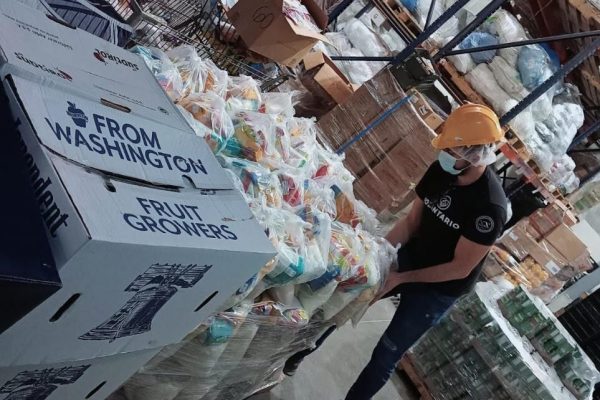 Guatemala: El banco de alimentos Desarrollo en Movimiento recibe un certificado de membresía internacional