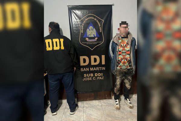 Homicidio en José C. Paz: estaba reunido con sus amigos y lo mataron a balazos