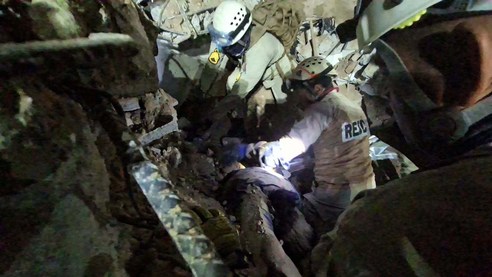 Honduras: Encuentran a la tercera víctima del derrumbe en el Anillo Periférico tras 36 horas de búsqueda