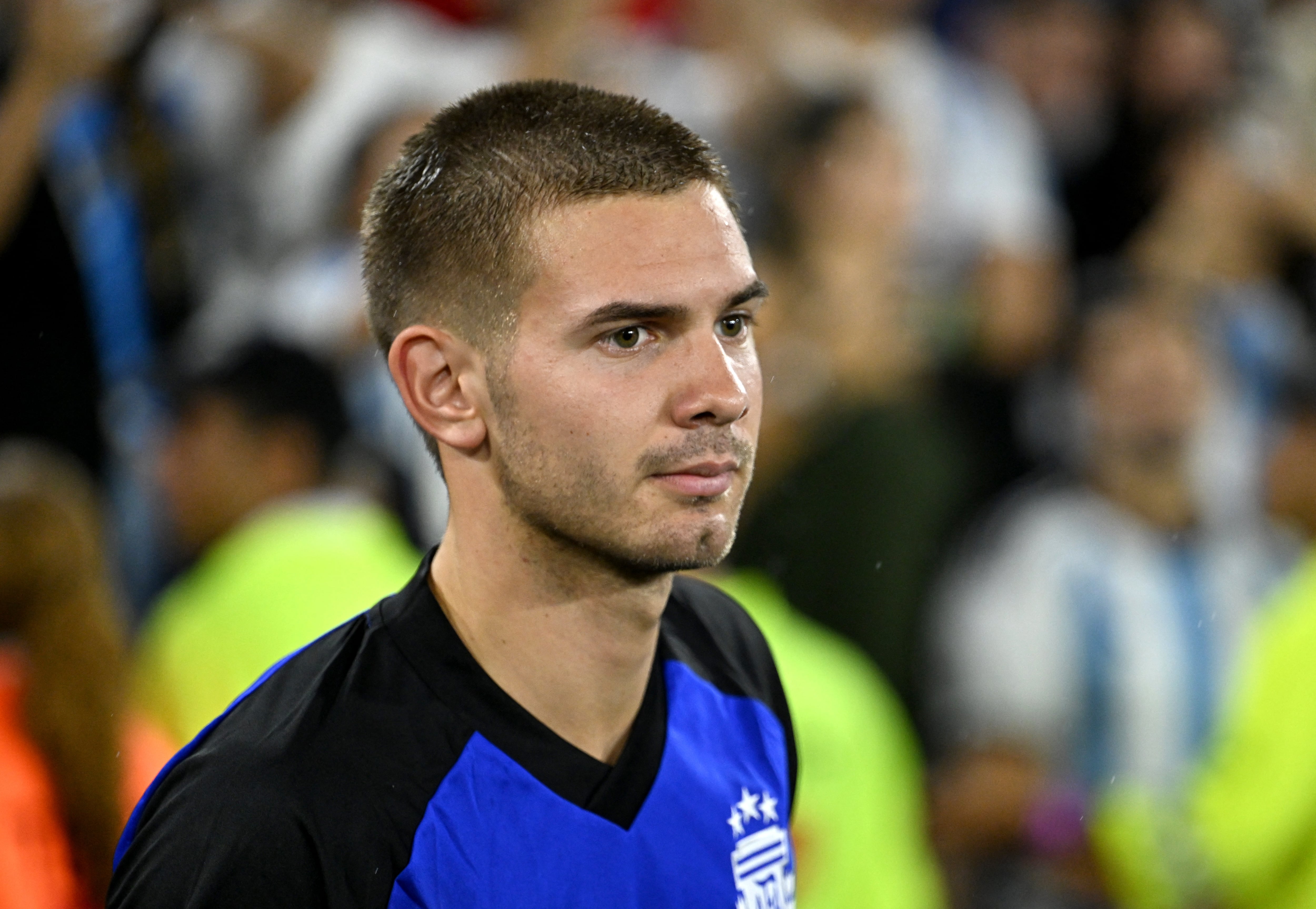 Mastantuono integró la lista preliminar de Scaloni, pero no pasó el corte de los 26 convocados (Foto: Reuters/Rodrigo Valle)