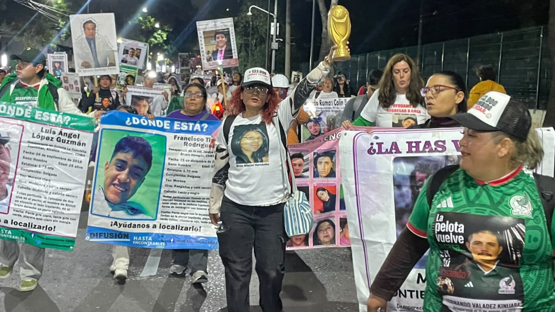 Los colectivos de madres buscadoras en México aprovechan que la atención del mundo está puesta en su país por el Mundial de fútbol para visibilizar su lucha (Santiago Gutiérrez)