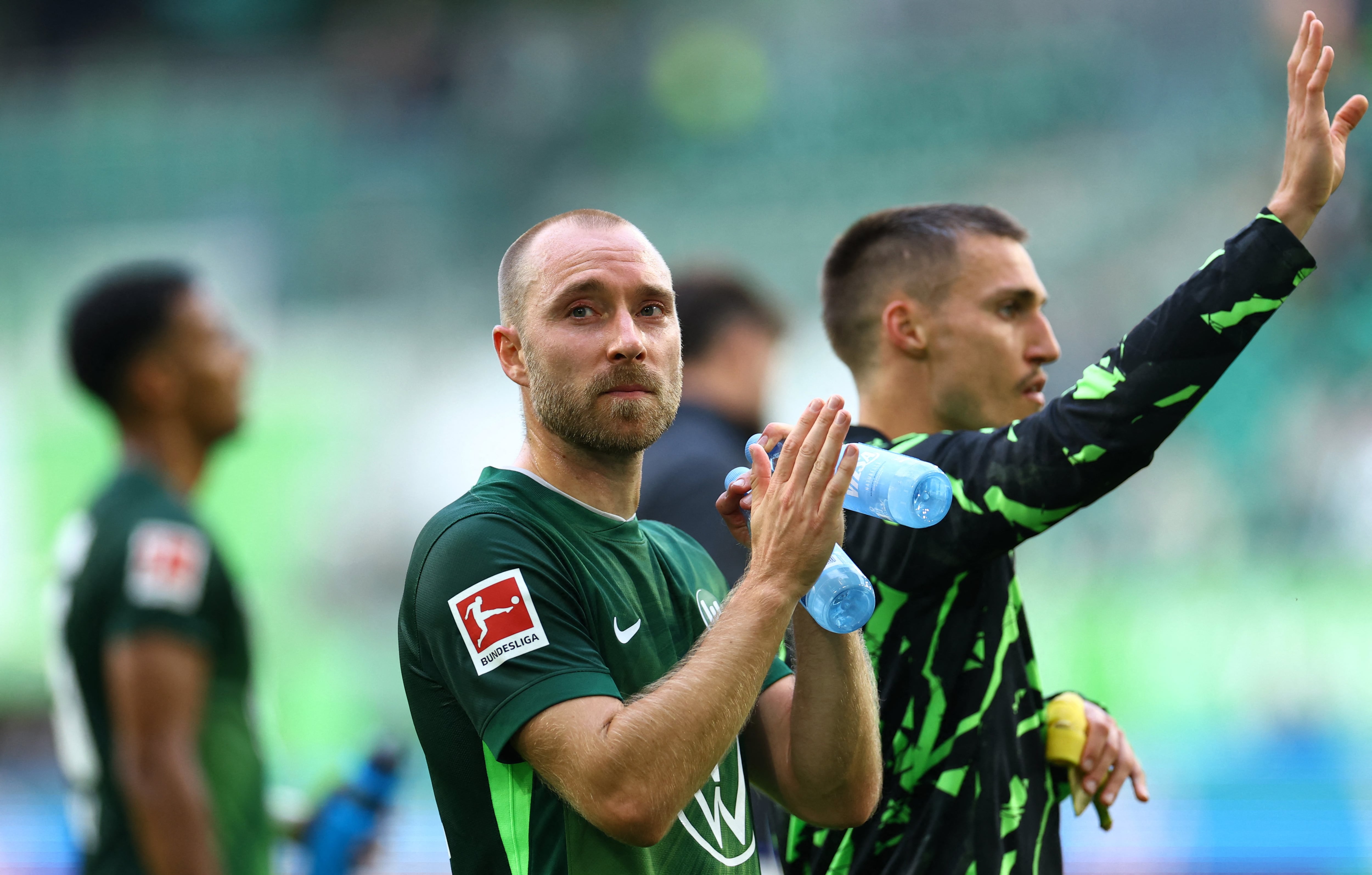 En 2022, Eriksen firmó contrato con el Brentford de la Premier League tras una evaluación médica exhaustiva y actualmente juega en el VfL Wolfsburg (REUTERS/Lisi Niesner DFL)