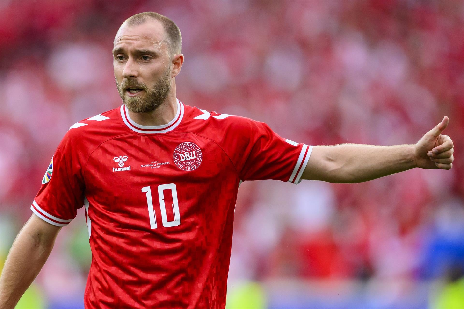 Christian Eriksen sufrió un desmayo durante un amistoso entre Dinamarca y Ucrania, lo que provocó la suspensión inmediata del partido (Europa Press)