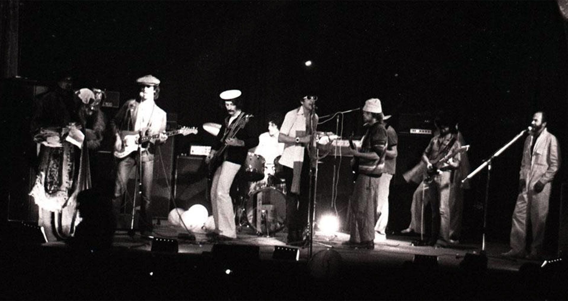 Los Redondos en sus comienzos: rock y varieté en los sótanos de la Argentina
