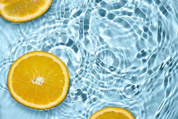La vitamina C puede ser clave para un cerebro más sano a medida que envejeces
