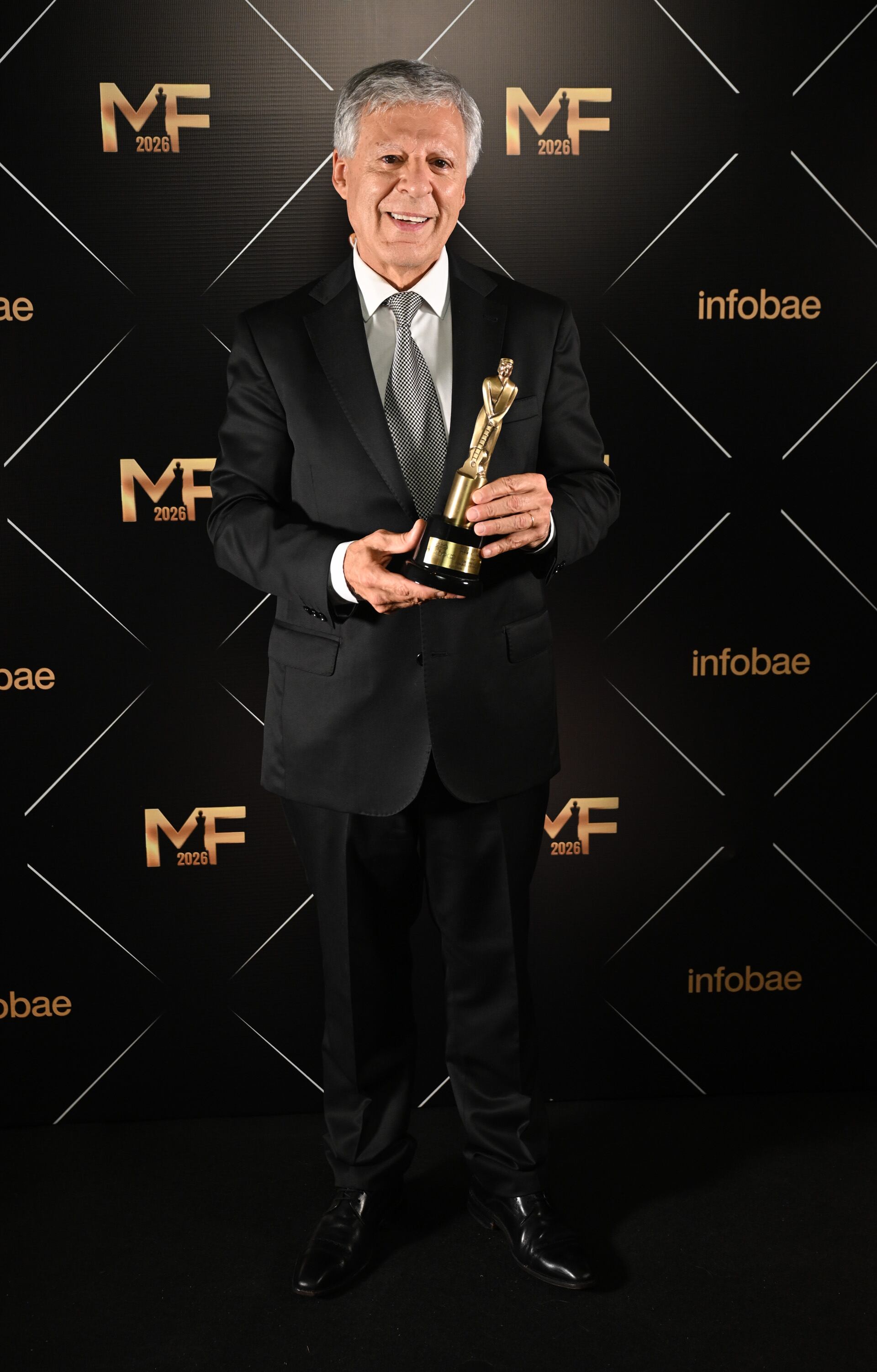 El Dr. Daniel López Rosetti, ganador de Columnista de ciencia, salud y vida sana por Infobae