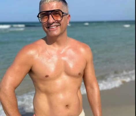 Las postales de Ángel de Brito en Miami que causaron furor en redes: playa, relax y desconexión