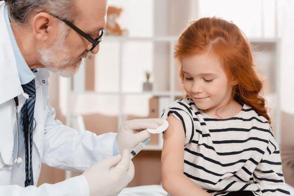 Las vacunas contra la gripe infantil previenen millones de casos, según un estudio