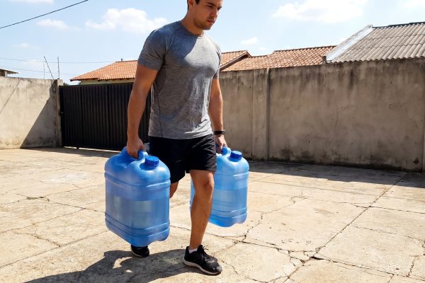 Los siete ejercicios que marcan el abdomen en V sin necesidad de equipo