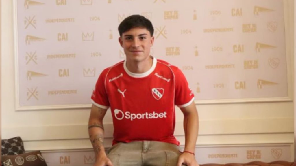 “Me fui con la nariz fracturada”: un futbolista de Independiente fue denunciado por violencia de género