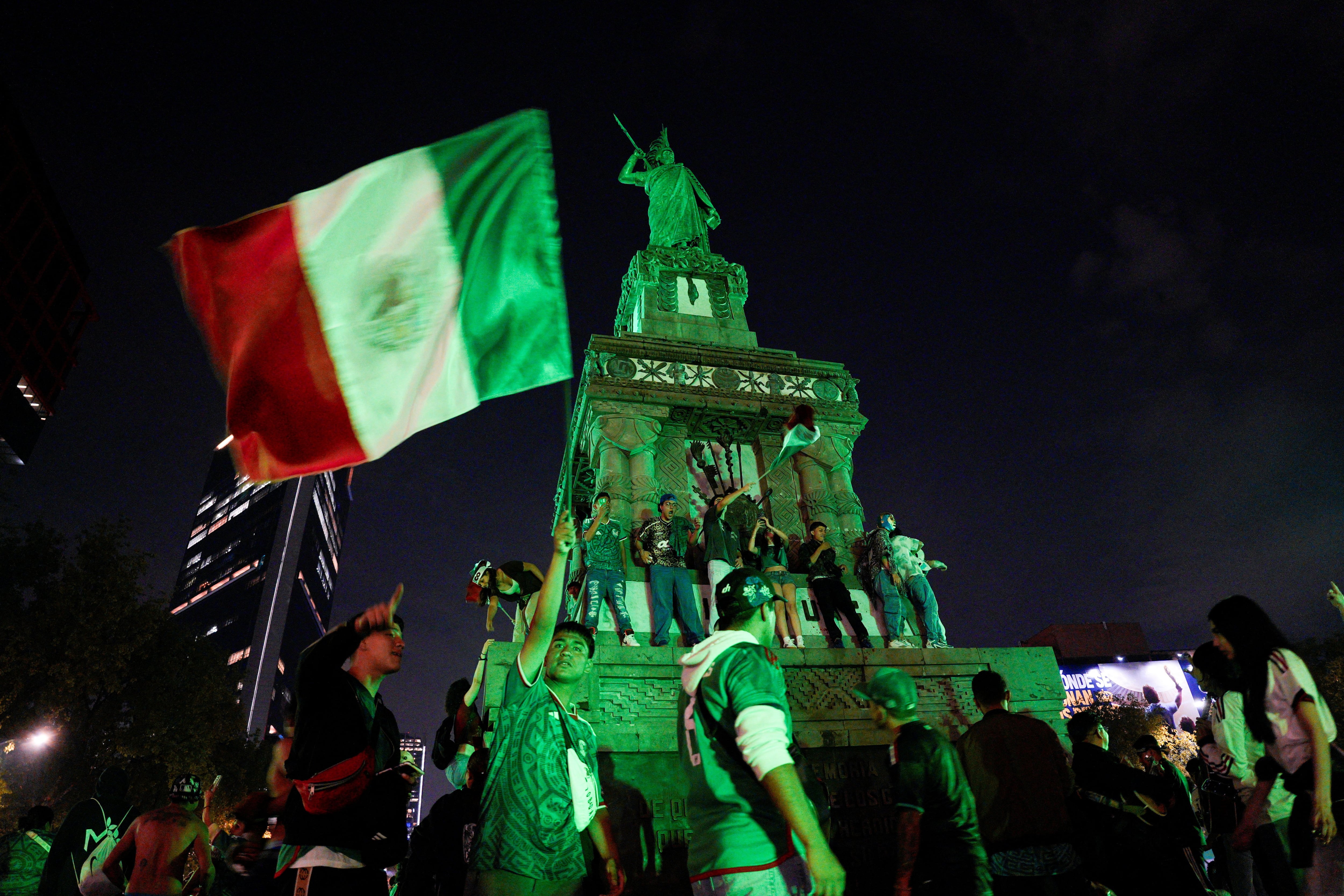 Mike Máquina del Mal celebró en Infobae Mundial el presente del Tri y defendió el rendimiento de la selección de México (REUTERS/Armando Vega)