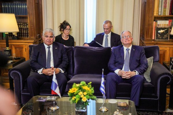 Panamá: El presidente José Raúl Mulino cierra su visita a Grecia con dos memorandos y una agenda marítima