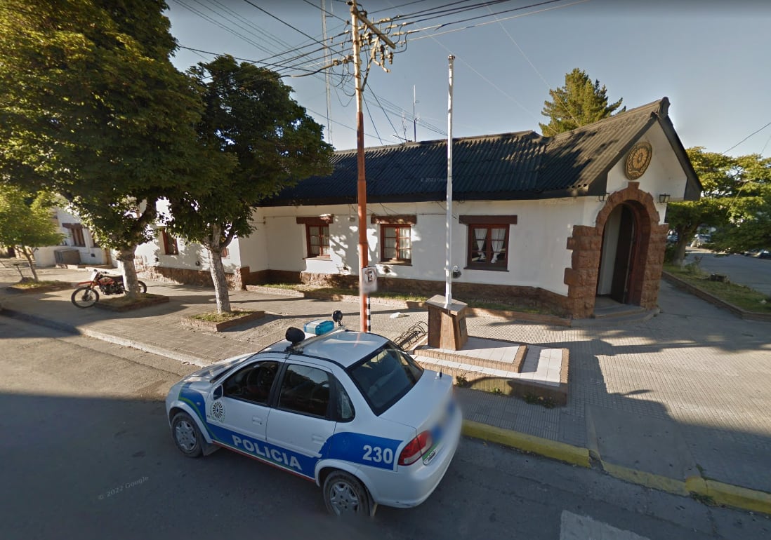 La comisaría en donde el denunciante se encontraba detenido al momento de los hechos