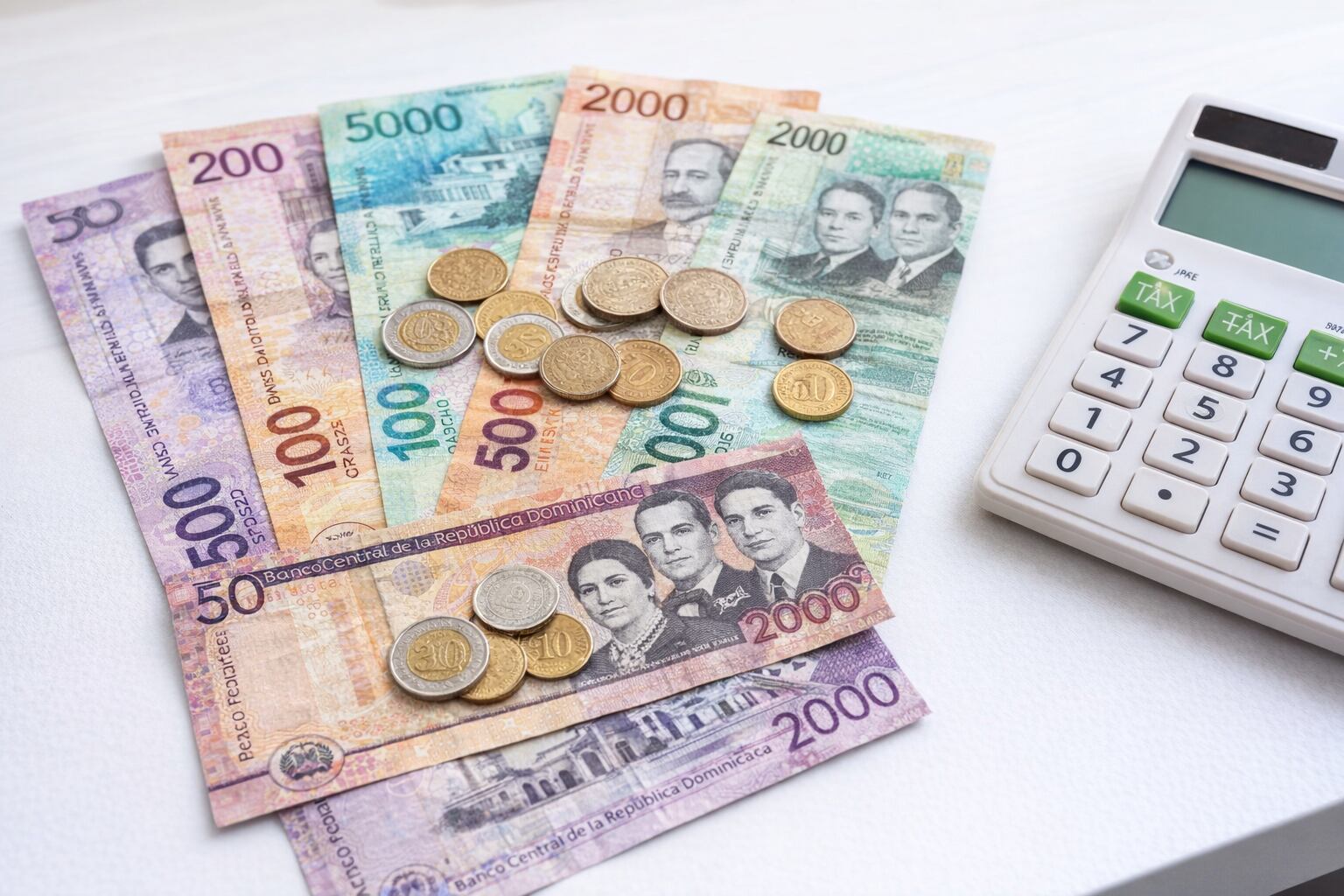 Recaudación tributaria de República Dominicana creció 9.6 % en los primeros cinco meses de 2026 y superó la meta presupuestaria oficial. (Imagen Ilustrativa Infobae)