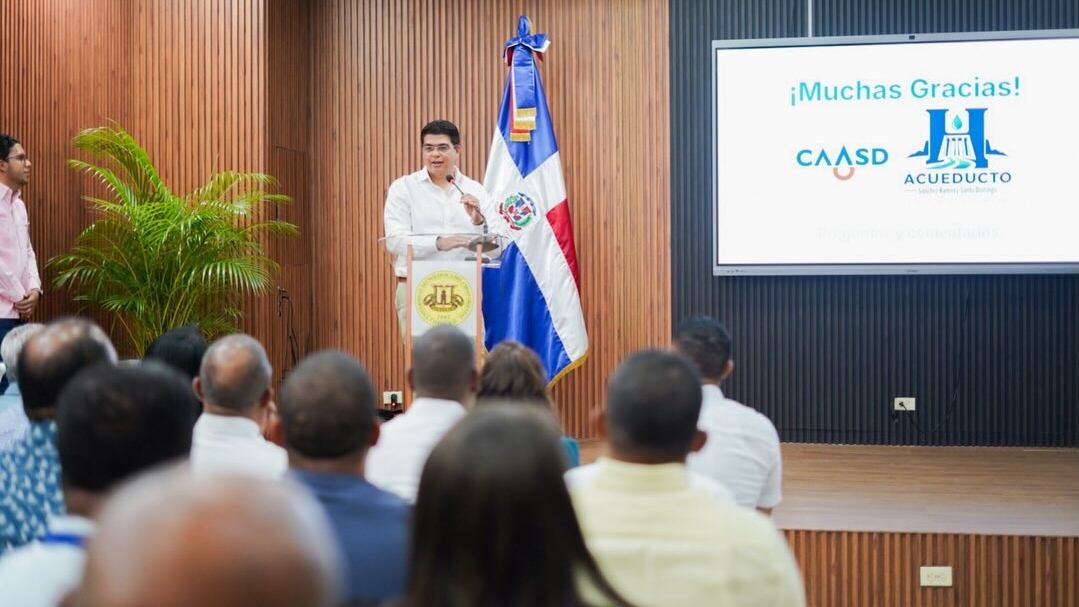 Los datos presentados indican que las evaluaciones realizadas reflejan resultados favorables, lo que incentiva la continuidad de los análisis y la incorporación del reservorio al sistema de abastecimiento para múltiples comunidades (Foto cortesía CAASDRD)