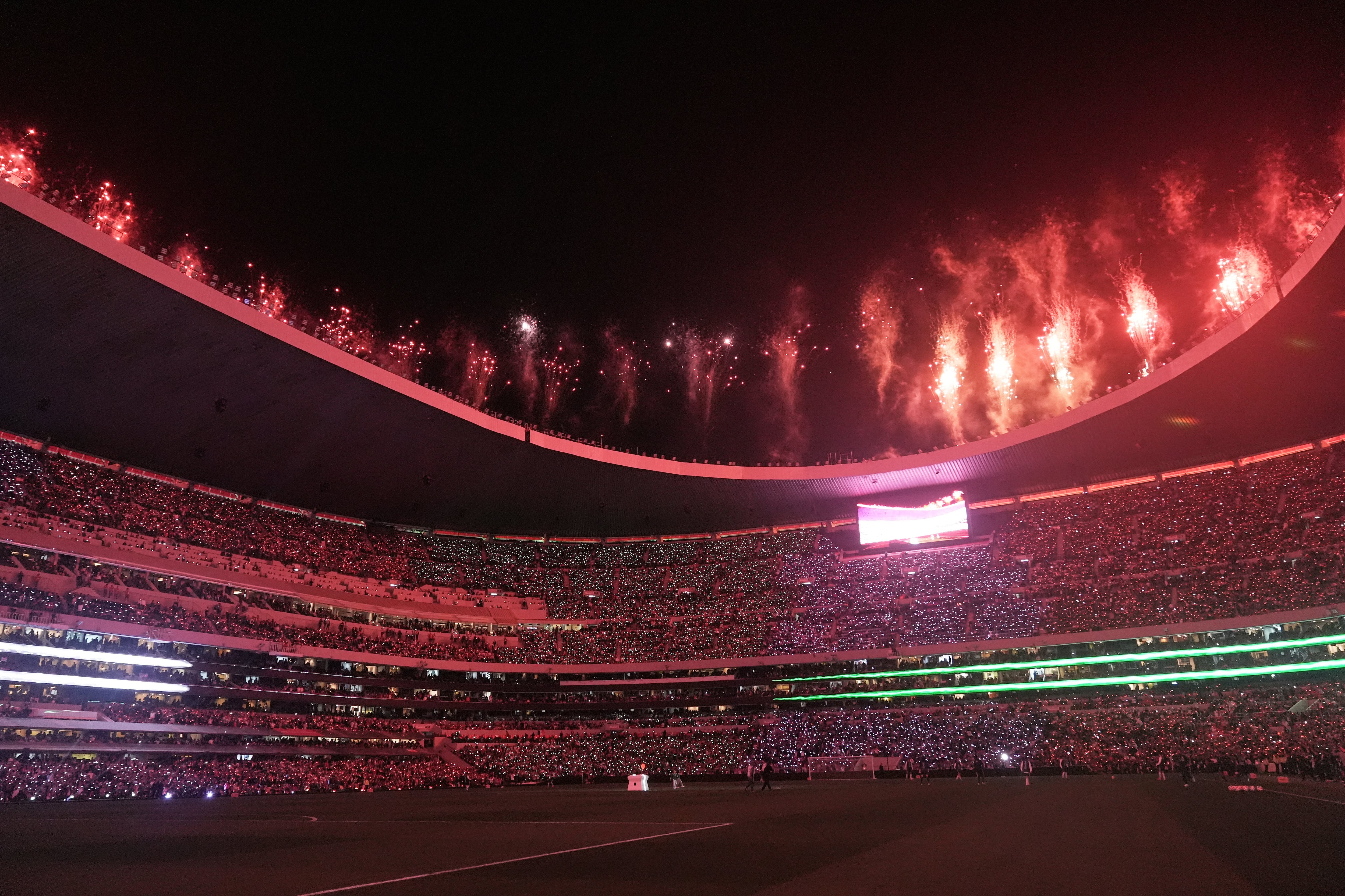 El Estadio Azteca albergará la ceremonia inaugural del Mundial 2026, la tercera vez que el recinto es sede de una apertura mundialista, tras 1970 y 1986 (AP Foto/Eduardo Verdugo)