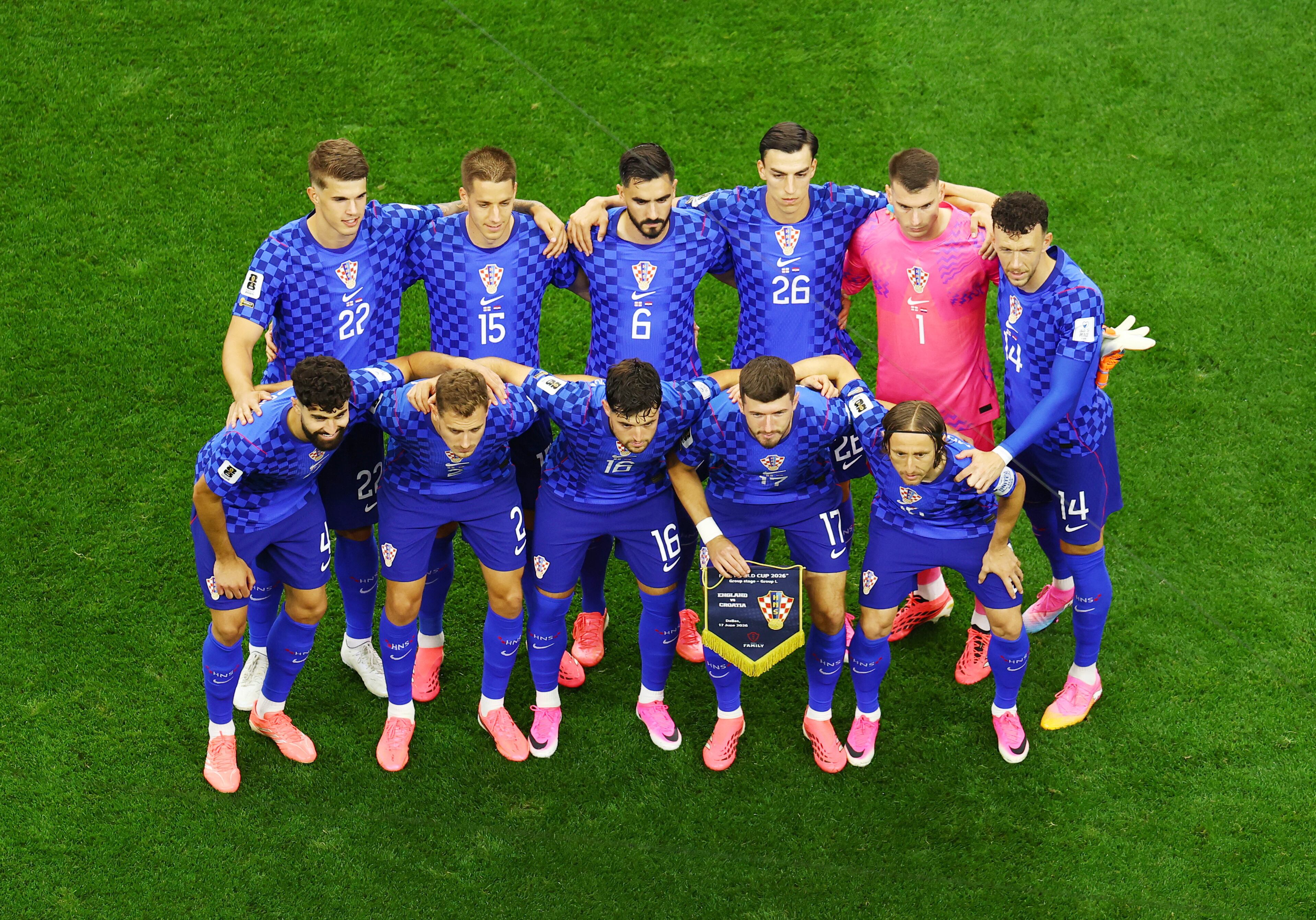 FOTO DE ARCHIVO. Fútbol - Copa Mundial de la FIFA 2026 - Grupo L - Inglaterra vs Croacia - Estadio Dallas, Arlington, Texas, EEUU - 17 de junio de 2026. Los jugadores de Croacia posan para una foto grupal antes del partido. REUTERS/Issei Kato