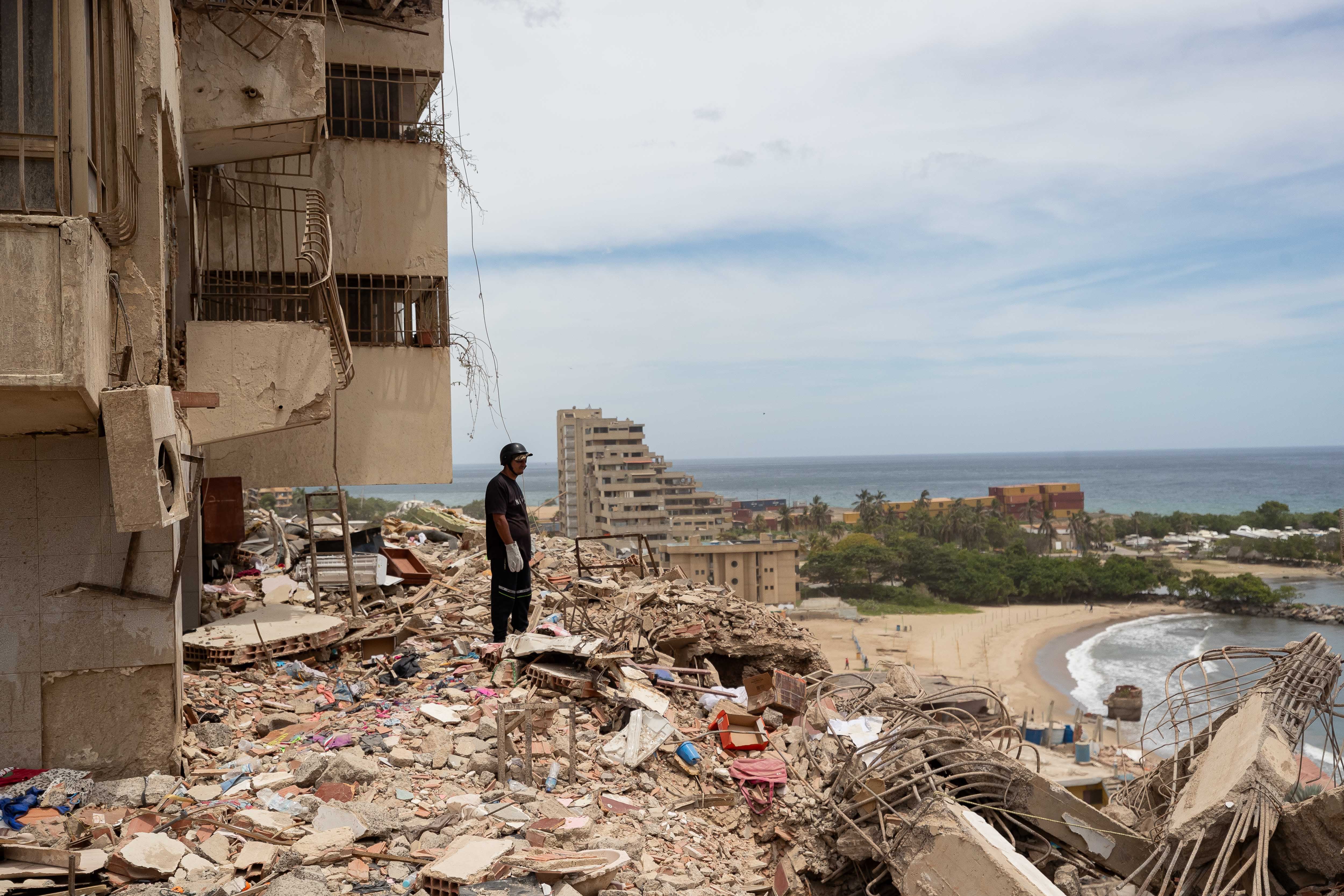 La superposición de las señales y el deterioro de la infraestructura sísmica en Venezuela obligaron a los científicos a contrastar datos con sismógrafos internacionales (EFE/ Ronald Peña R) 