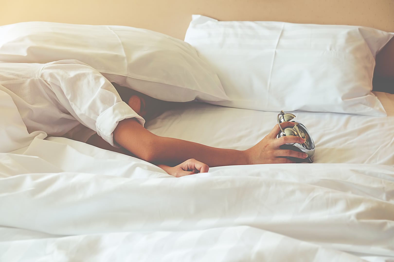Los resultados se publicaron en la revista Alzheimer’s & Dementia y advierten sobre la influencia de la rutina nocturna en la salud neurológica (Foto: Pxhere)