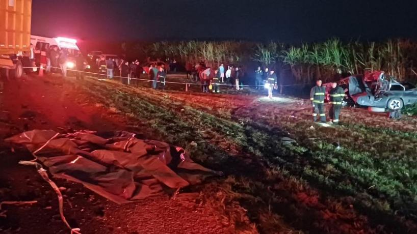 El camión Mercedes Benz volquete y la Volkswagen Amarok V6 circulaban en el mismo sentido al momento del impacto sobre la ruta nacional 38