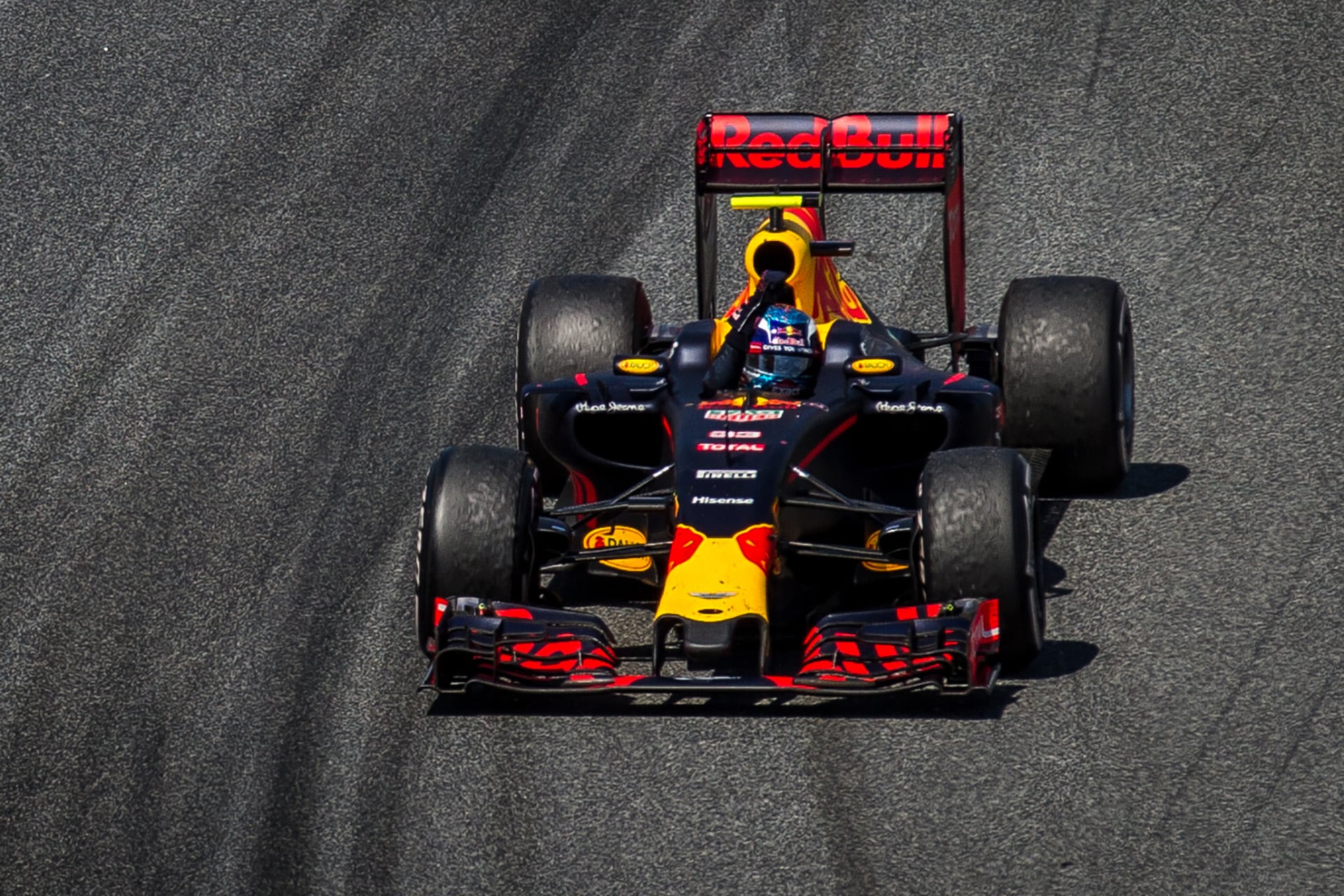 El triunfo de Verstappen en Barcelona representó la primera victoria de un corredor neerlandés en la máxima categoría del automovilismo