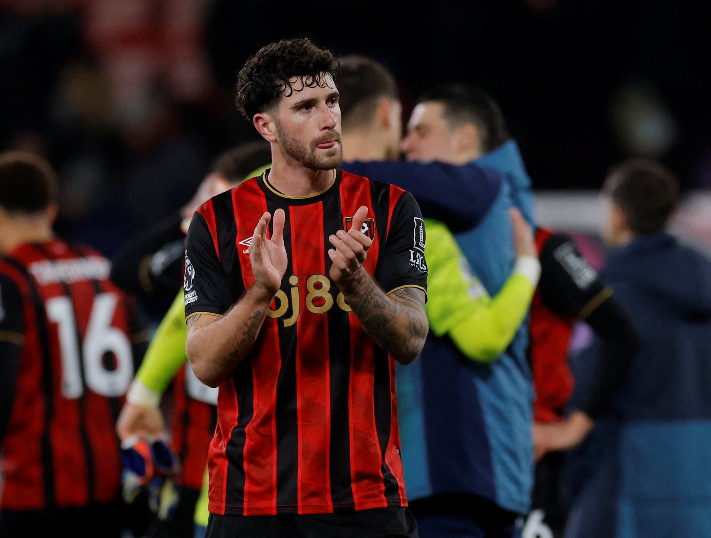 Marcos Senesi durante su etapa en el Bournemouth de la Premier League (Reuters/Andrew Couldridge)