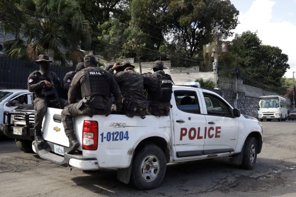 Violencia en Haití: un grupo armado secuestró a un alto funcionario del Ministerio de Defensa