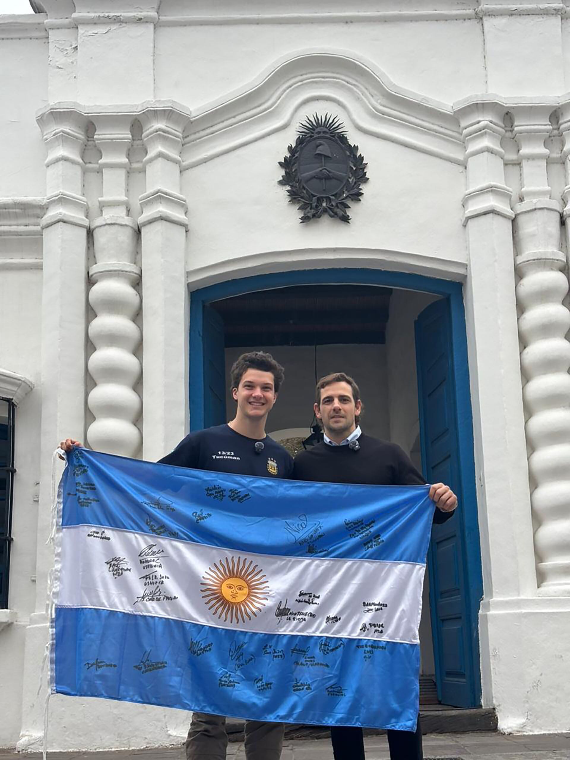 Juan junto a Nico Sánchez, histórico jugador de Los Pumas