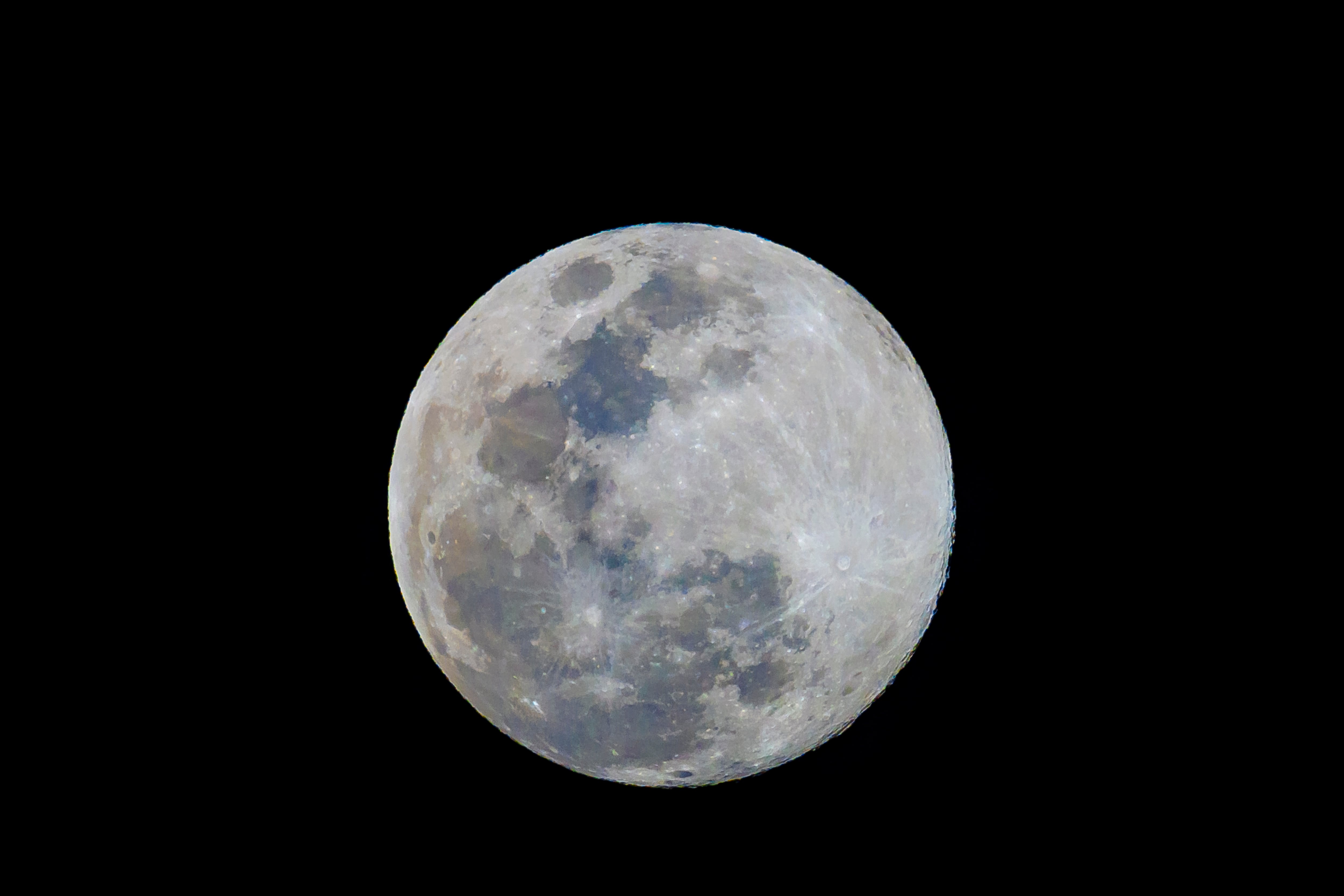 La luna llena de julio de 2026 será visible en todo el territorio argentino el miércoles 29 de julio EFE/ Miguel Gutiérrez