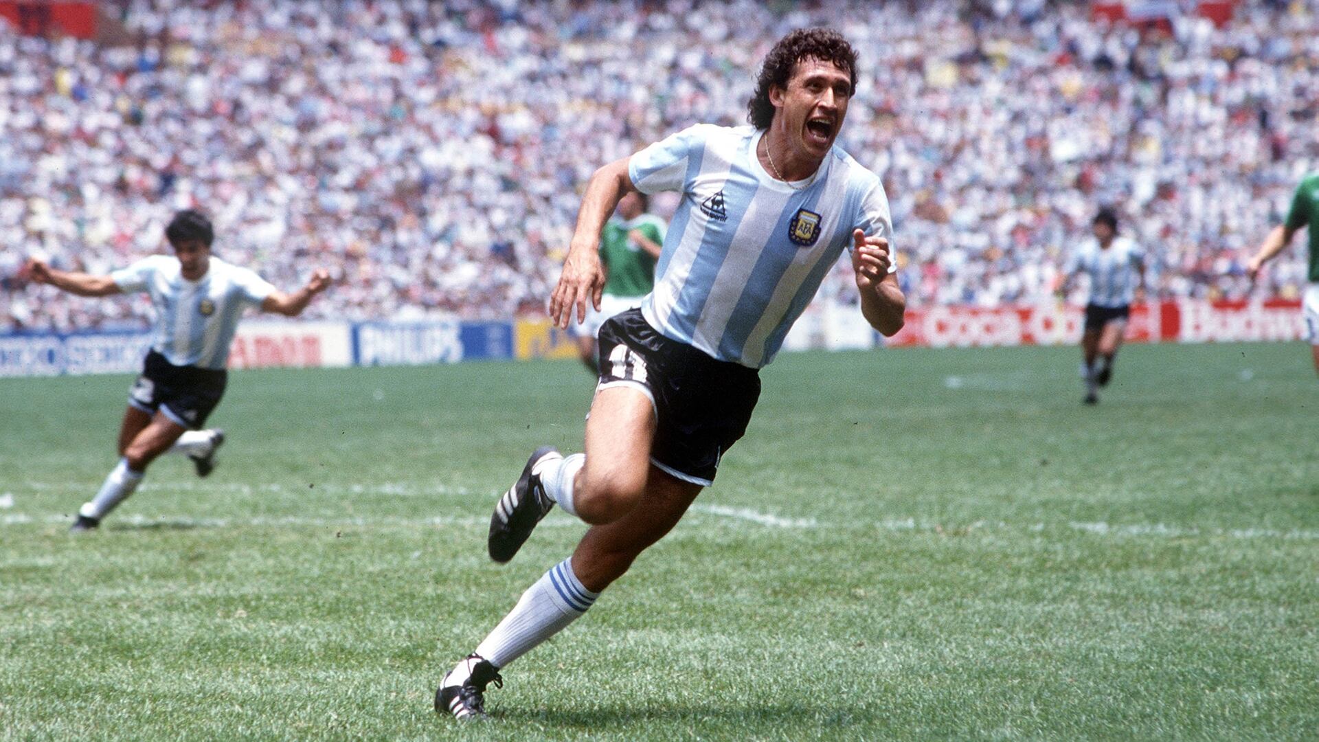 Jorge Valdano celebra su gol ante Alemania en la final de México 1986 (Photo by Bob Thomas/Getty Images)