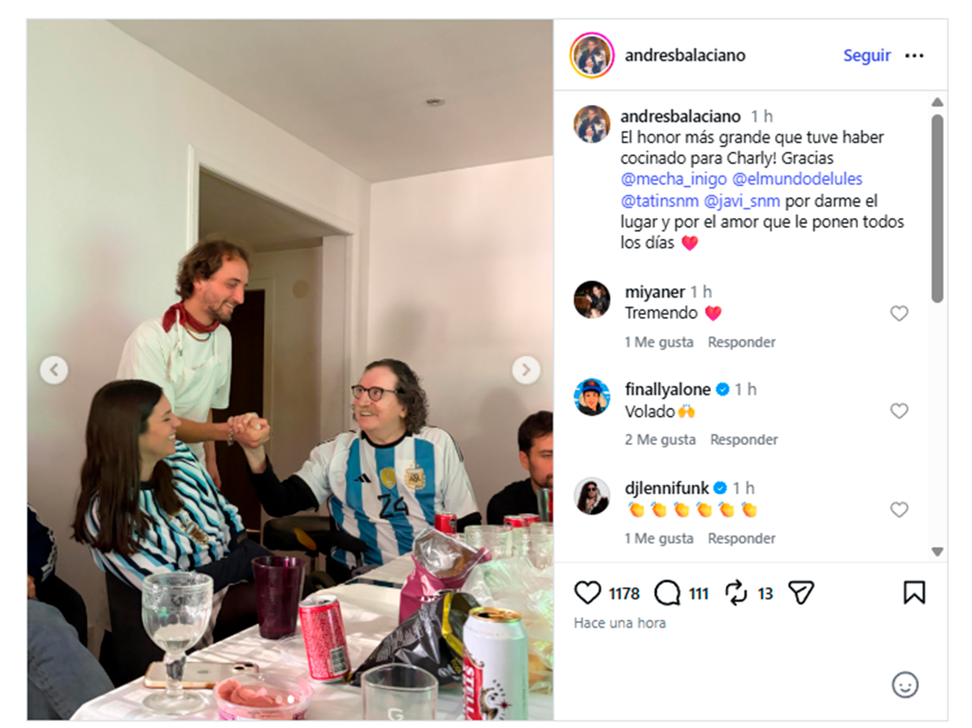 Mecha y Charly, acompañados por el chef y Dj, Andrés Balaciano