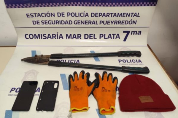 Brutal robo a una jubilada en Mar del Plata: la maniataron, golpearon y amenazaron con cortarle los dedos de los pies
