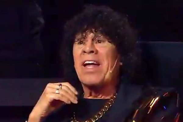 Cantó un clásico de Rodrigo Bueno y recibió un gran elogio de La Mona Jiménez: “Sus temas son muy difíciles”